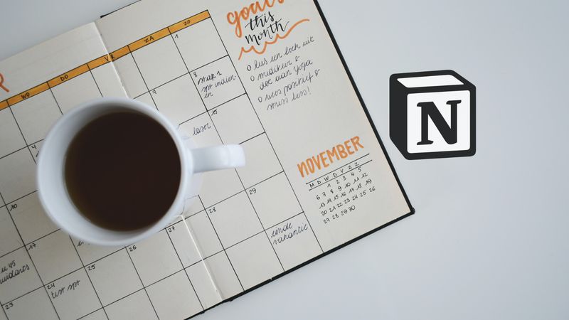 Calendario Editorial y Redes
